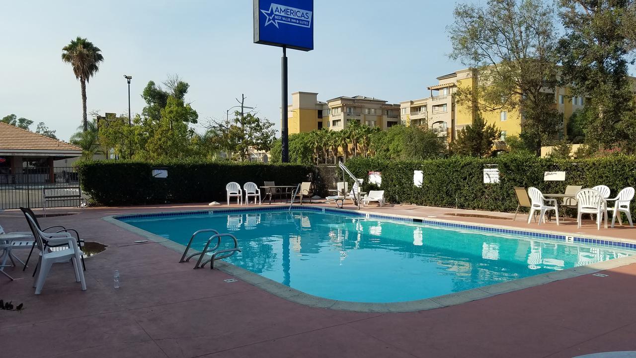 Americas Best Value Inn & Suites إسكونديدو المظهر الخارجي الصورة